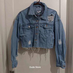 Vintage Forever 21 Junior's Cropped & Distressed Denim Jacket - Size Large